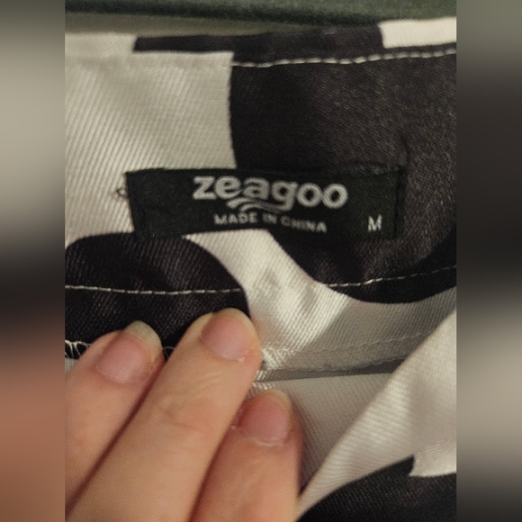 Black & White Polka-dot Skirt - Picture 3 of 4